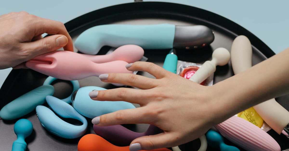 découvrez notre gamme variée de sex toys pour pimenter votre vie intime. que vous soyez novice ou expérimenté, trouvez l'accessoire parfait pour vos moments de plaisir. livraison discrète et qualité garantie.