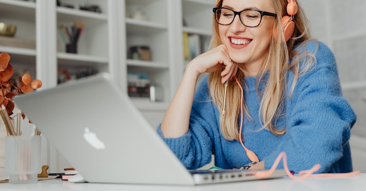 découvrez le plaisir ultime avec notre cockring connecté, conçu pour intensifier vos sensations et améliorer vos performances grâce à une technologie innovante. facile à utiliser et contrôlable via smartphone, il offre des moments uniques, en solo ou en couple.