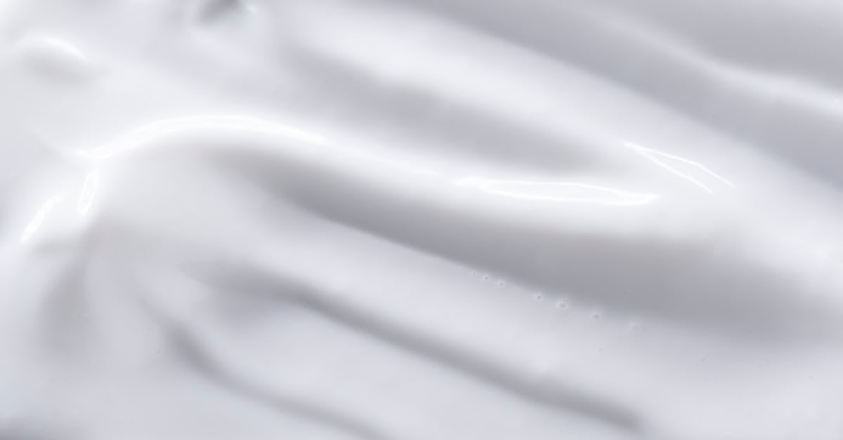 découvrez tout sur les lubrifiants : types, utilisations, avantages et conseils pour choisir le meilleur lubrifiant adapté à vos besoins, que ce soit pour l’industrie, l’automobile ou l’usage personnel.